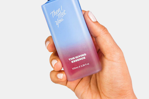 The i met you giving essence