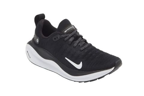 Nike Infinity Sneakers