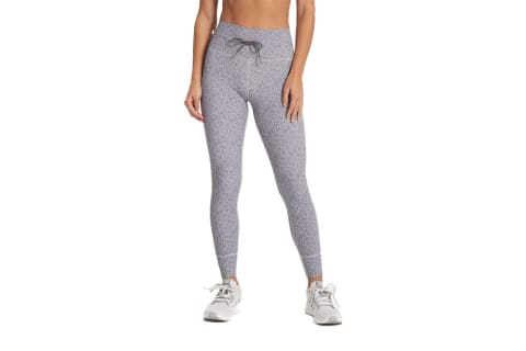 Vuori Clothing Review… The Daily leggings and the real star ⭐️ of the
