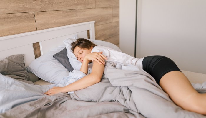 Magnesium vs. Valerian: The Difference Between The Sleep Aids, Explained 1