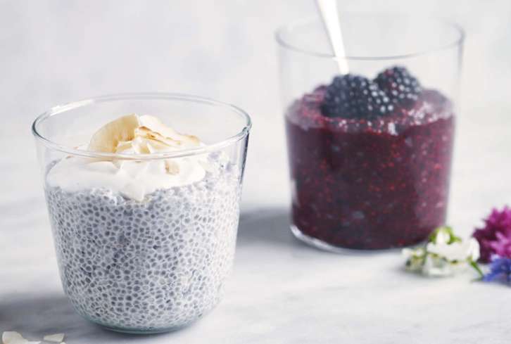 Wow Your Friends & Family With This Vegan Vanilla Chia Pudding!