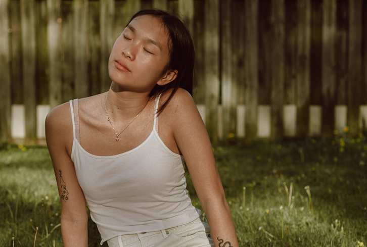 How To Balance Climate Anxiety & Optimism: Mental Health Experts Weigh In
