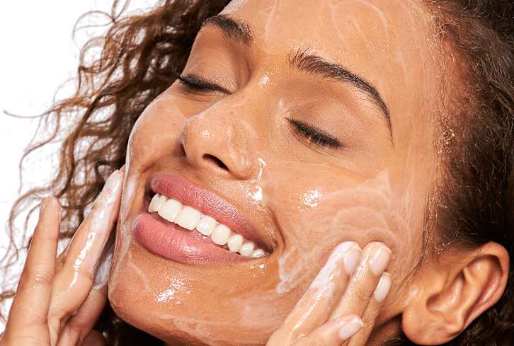 The Clinically Kind Cleanser That Finally Soothed My Sensitive Skin