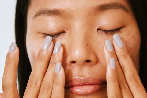 soothe dry eyes naturally