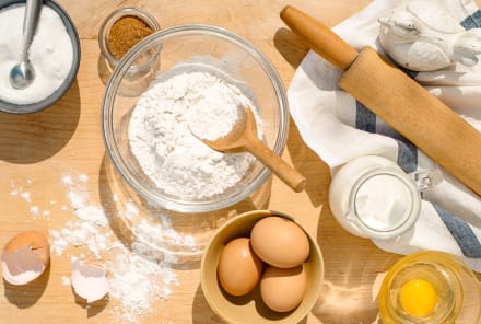 4 Low-Carb Flour Substitutes To Use In All Your Keto Baking Projects