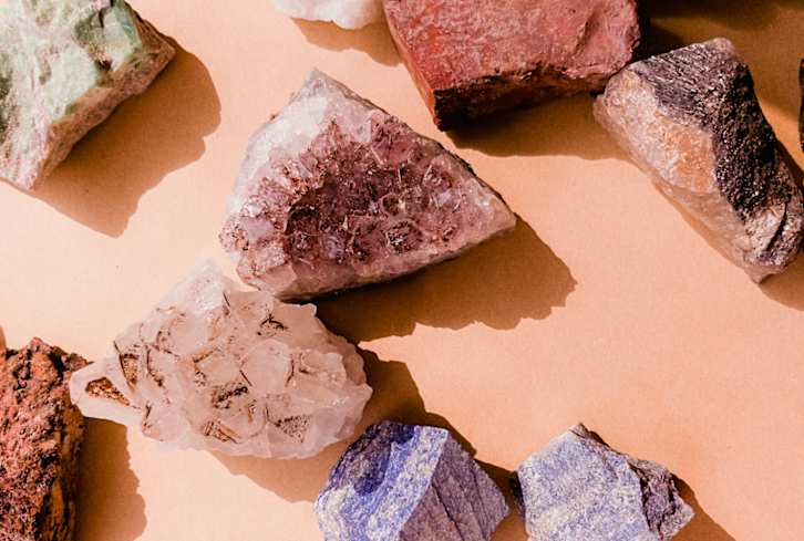 Win This Week's Virgo New Moon With These 3 Crystals