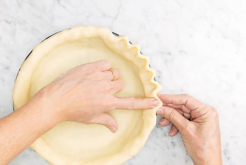 Jazzing up your pie crust primping
