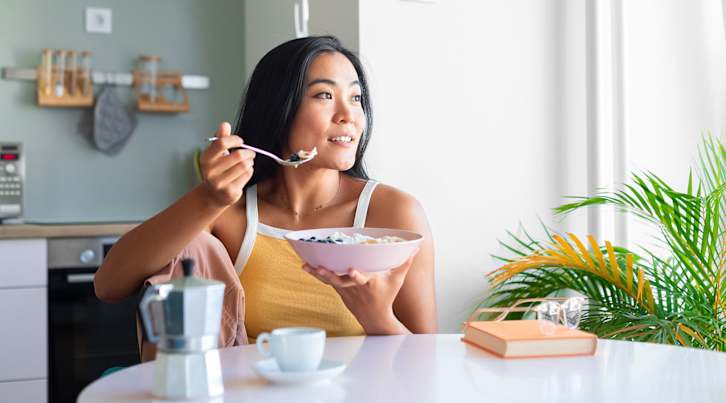 6 Really Good Reasons To Actually Take A Lunch Break Today