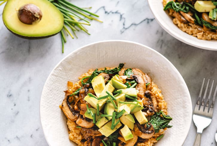 Ever Tried Savory Oatmeal? You Gotta Try This Mushroom & Spinach Version