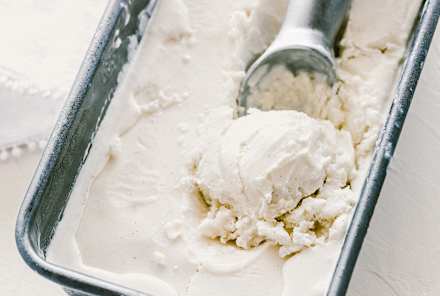 This Easy Homemade Vanilla Ice Cream Is Vegan, Keto & Paleo Friendly