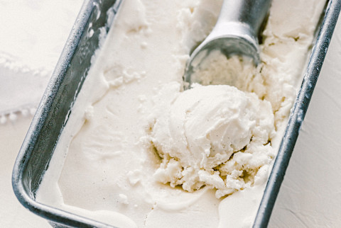 How To Make Homemade Vegan & Keto Ice Cream How To Make Homemade Vegan & Keto Ice Cream
