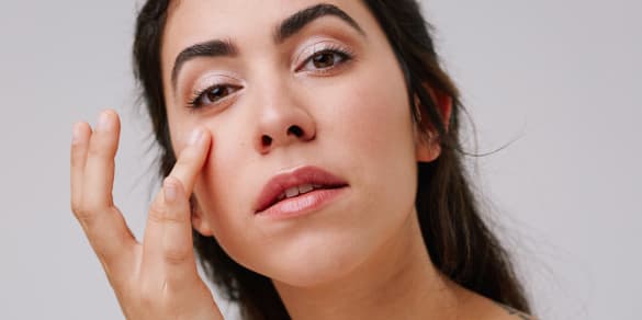 Image of 11 Tricks To Make Your Eyes Look Bigger & Brighter, With & Without Makeup