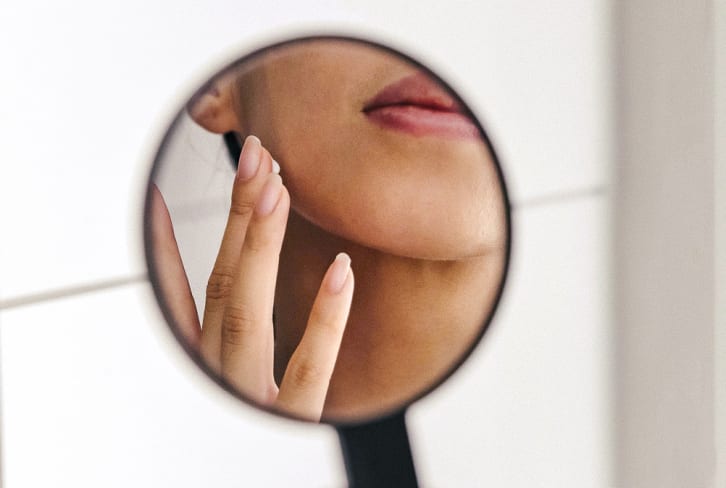 Dry Skin? Here Are 10 Science-Backed Supplements For Hydrated Skin*