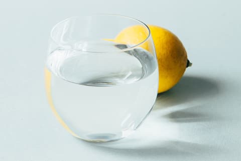 lemon glass of water