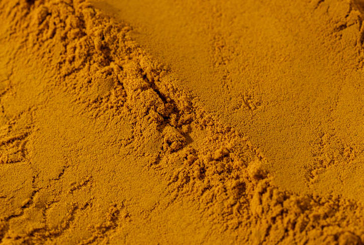 How To Reap The Whole-Body Benefits Of Turmeric — Without The Stains