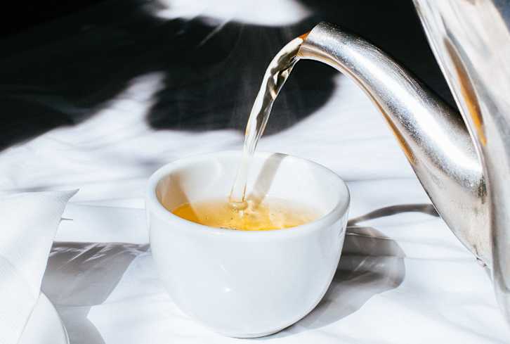 11 Herbs You Can Sip Before Bed For Vivid (& Even Lucid) Dreams