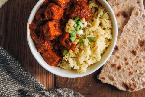 Spicy Curry Tofu With Rice And Garlic Chapati