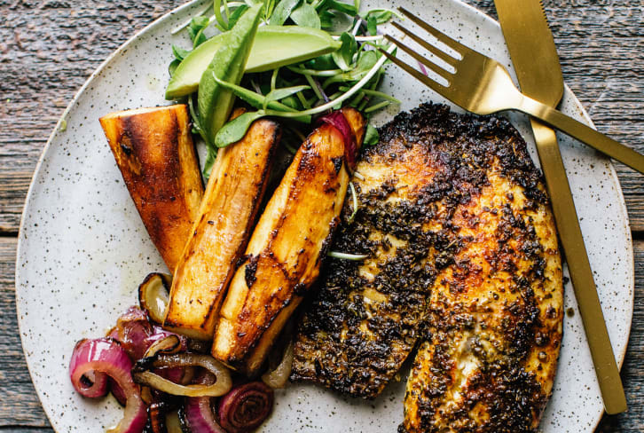 This Spiced Fish Dish With Healthier Fries Is The Perfect Summer Dinner