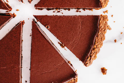 Chocolate Ganache Tart With Cookie Crust