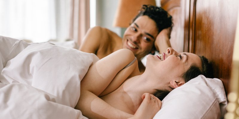 Sex Without Condoms In A Relationship When Is It Safe? mindbodygreen picture