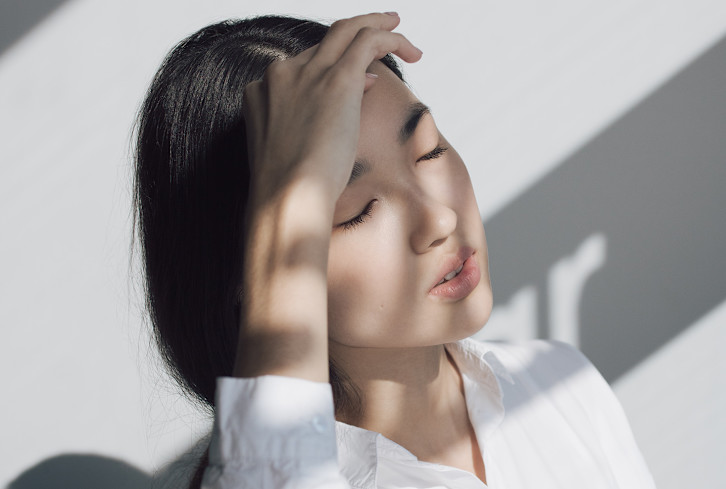 Why Can't I Cry? 8 Reasons Some People Never Let The Tears Flow