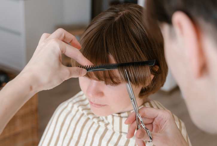 How To Actually Find The Best Haircut For Your Face Shape & Features