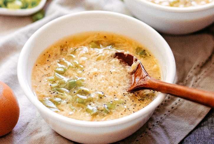 Make Your Own Takeout: This Egg Drop Soup Can Be Ready In 10 Minutes
