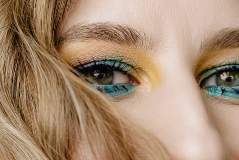 The Minimal Trick To Apply Eyeshadow For An Elevated, Expert-Level Look