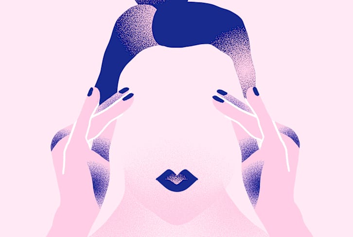 How To Do A Crown Pull, The Self-Massage Trick That'll Melt Tension