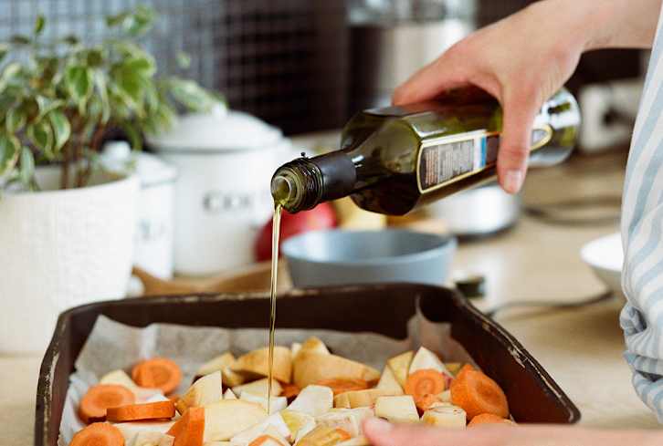3 Seamless Swaps For Coconut Oil + Exactly Where They Work Best