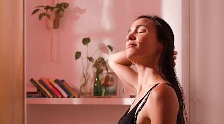 3 Underrated Tips To Balance Your Hormones, From An OB/GYN