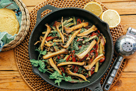 How To Make Sizzling Restaurant-Style Skillet Fajitas With Mushrooms