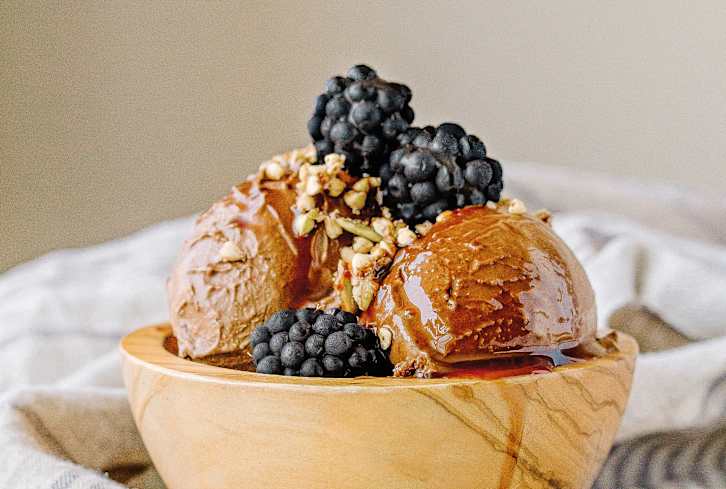 This Vegan Chocolate "Gelato" Will Satisfy Any Sugar Craving