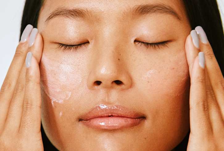 Once & For All: Should You Rub Or Press In Your Skin Care Products?