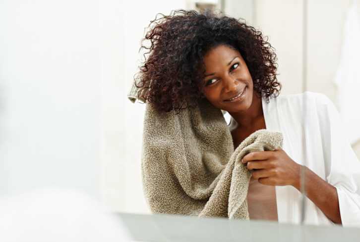 If Your Hair Is Screaming For Moisture, Consider This 3-Step Method