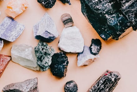 Feeling Unsettled? These Are The 13 Best Crystals For Grounding