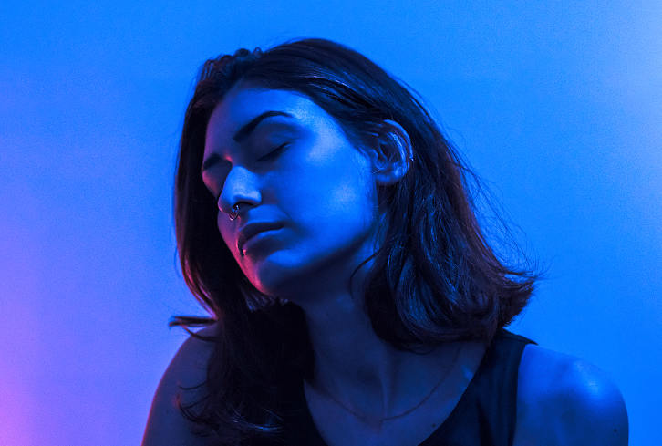 Are You Being Emotionally Manipulated? 8 Signs To Tell, From Psychologists
