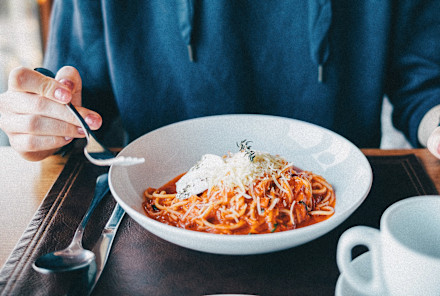 6 Foods That Can Actually Irritate Your Bladder, From A Pelvic Floor Expert