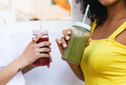 How To Build The Ultimate Gut-Friendly Smoothie, According To A GI Doctor