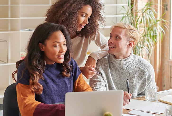 This Relationship Dynamic Can Increase Intimacy & Communication