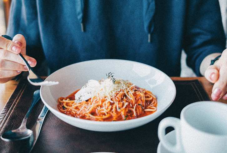 6 Foods That Can Actually Irritate Your Bladder, From A Pelvic Floor Expert