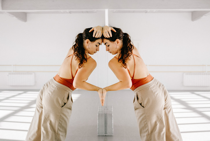 Struggle With Comparison? 3 Simple Practices To Stop Your Negative Thoughts