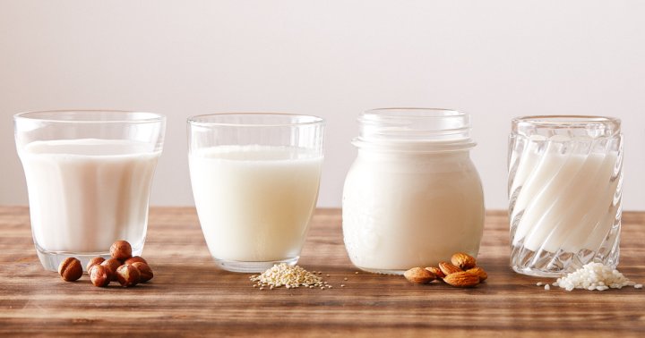 Is Milk Keto No But These 7 Low Carb Milk Alternatives Are