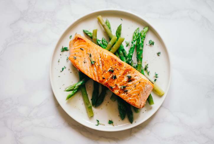 Eating Fish This Way Could Protect Your Brain From Air Pollution, Study Says