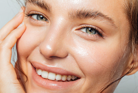 woman's brows woman's brows