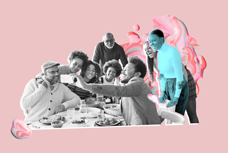 A Therapist Explains How To Maintain Boundaries With Your Family