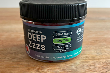 Deep Zzzs CBD Sleep Gummies With THC + CBN