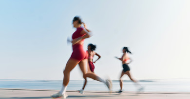 Go to Article "11 Things That Make Hard Runs Feel Easier, From A Marathon Runner"