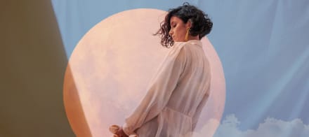 How To Find Emotional Clarity Under The First Full Moon Of 2022 How To Find Emotional Clarity Under The First Full Moon Of 2022