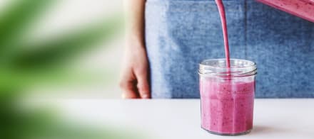 How To Make A Super-Healthy Smoothie For Less Than $3 A Serving
